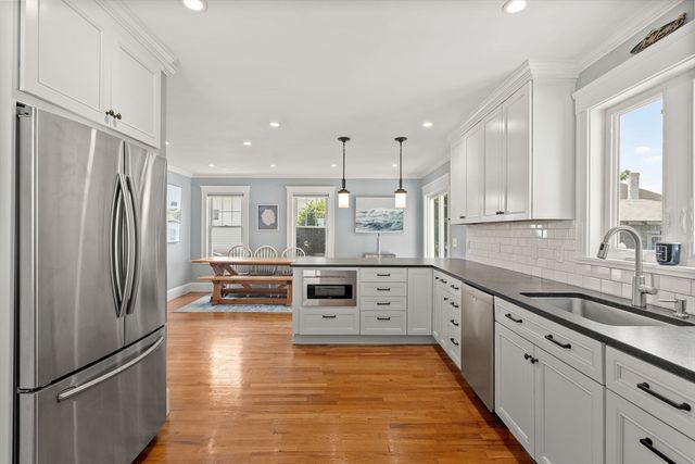 20 Carle Road, Quincy, MA 02170
