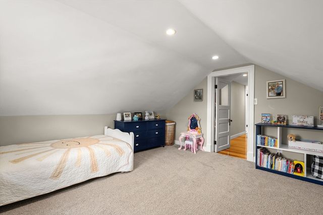 20 Carle Road, Quincy, MA 02170