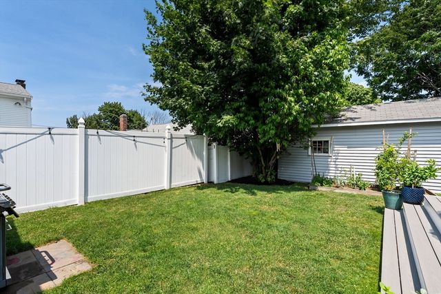 20 Carle Road, Quincy, MA 02170