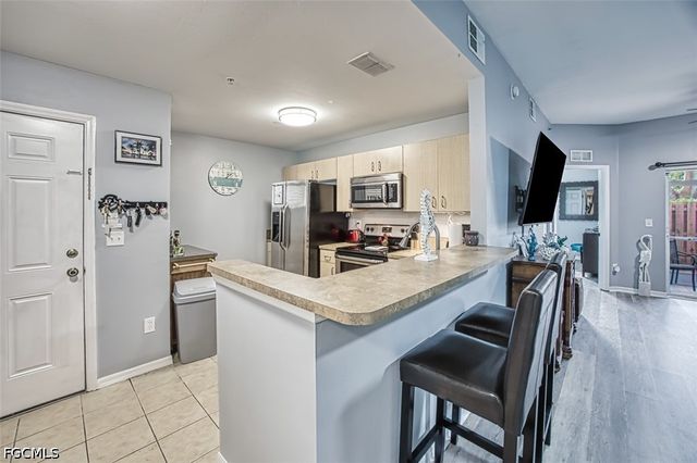 15361 Bellamar CIR 114, Fort Myers, FL 33908