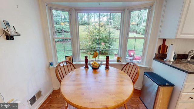 16601 BRIARDALE RD, Rockville, MD 20855
