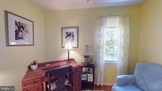16601 BRIARDALE RD, Rockville, MD 20855