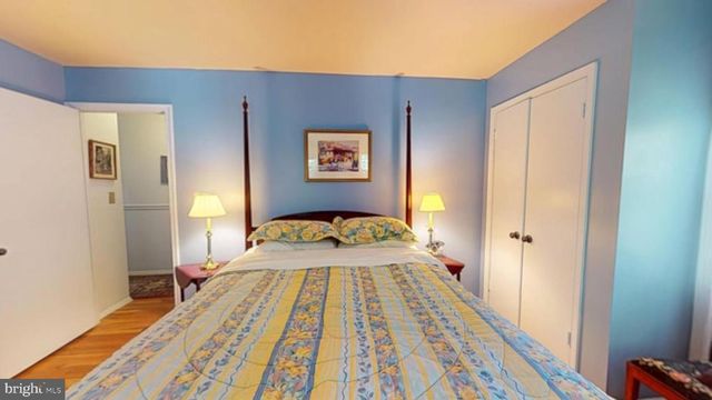 16601 BRIARDALE RD, Rockville, MD 20855