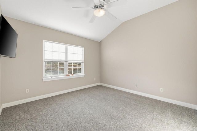 1799 Woodland WAY, Slinger, WI 53086