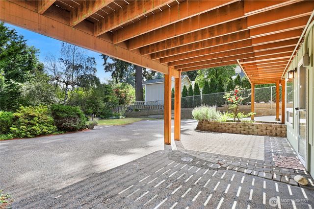 157 Summit Avenue, Fircrest, WA 98466