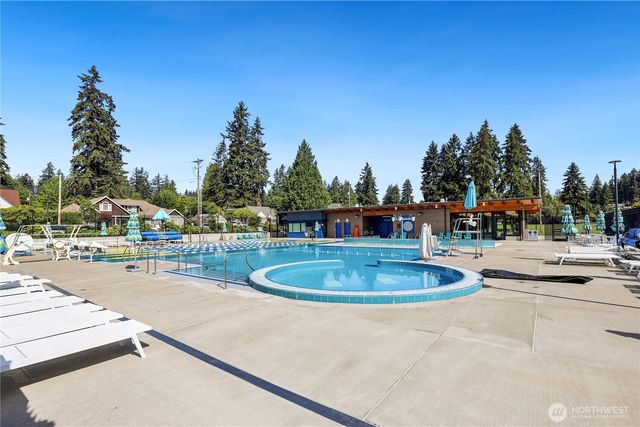 157 Summit Avenue, Fircrest, WA 98466
