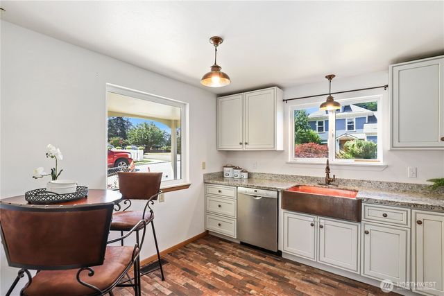 157 Summit Avenue, Fircrest, WA 98466