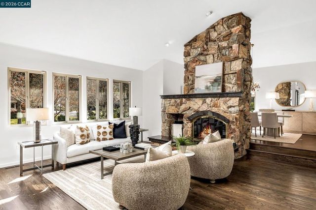 551 Blackhawk Club Dr, Danville, CA 94506