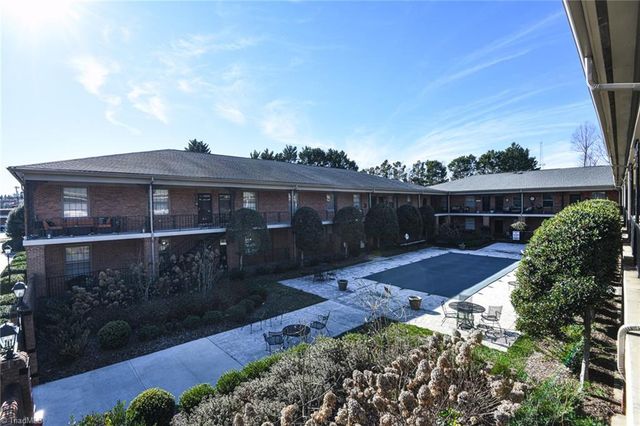 1833 Banking Street A24, Greensboro, NC 27408