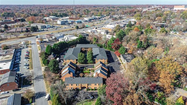 1833 Banking Street A24, Greensboro, NC 27408