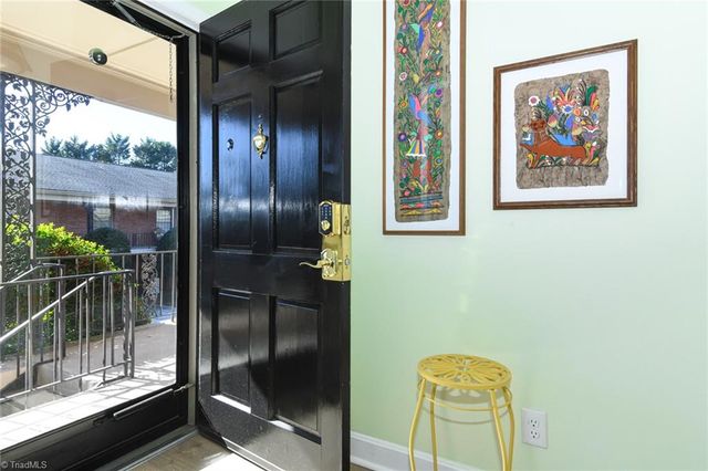 1833 Banking Street A24, Greensboro, NC 27408