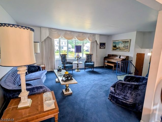 116 Stonehenge Ter, Clark Twp., NJ 07066