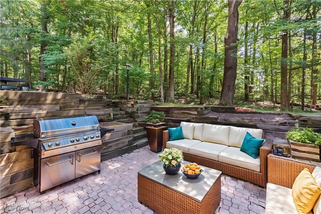 13655 Sperry Road, Novelty, OH 44072