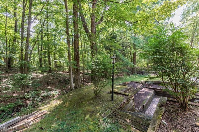 13655 Sperry Road, Novelty, OH 44072