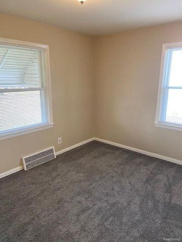 4863 Niagara Street, Wayne, MI 48184