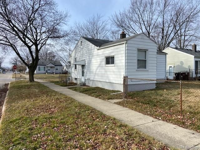 4863 Niagara Street, Wayne, MI 48184