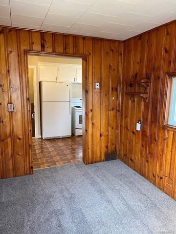 4863 Niagara Street, Wayne, MI 48184