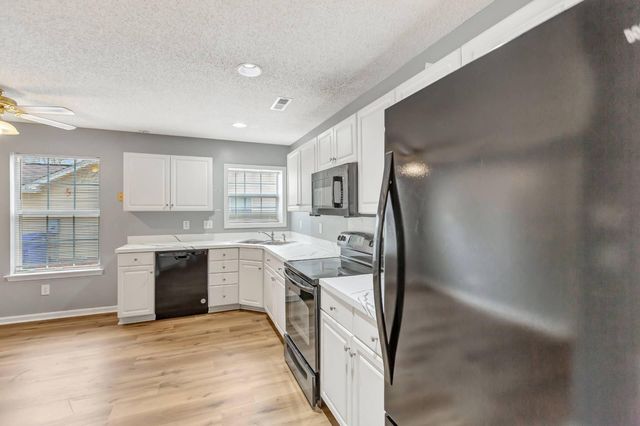 8565 Brookforest Drive, North Charleston, SC 29406