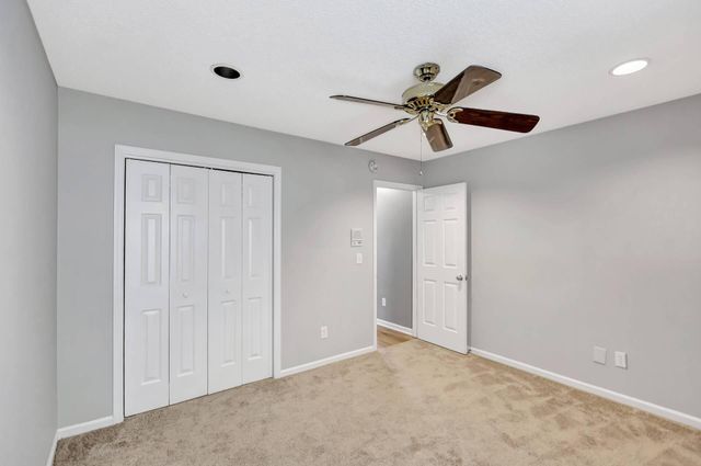 8565 Brookforest Drive, North Charleston, SC 29406