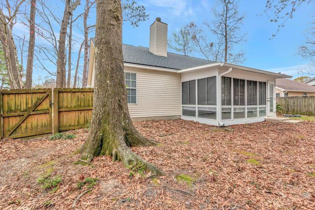 8565 Brookforest Drive, North Charleston, SC 29406