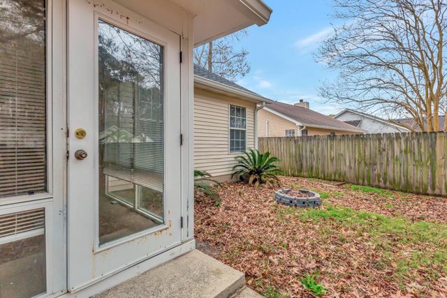 8565 Brookforest Drive, North Charleston, SC 29406