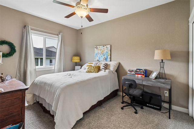 1010 S Y Street, Indianola, IA 50125