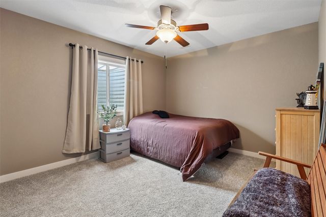 1010 S Y Street, Indianola, IA 50125