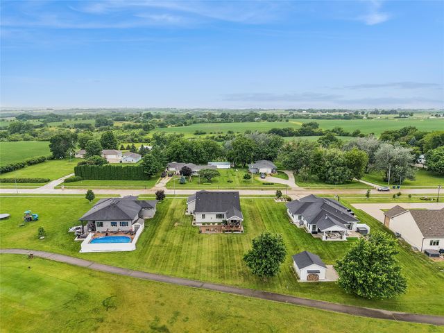 1010 S Y Street, Indianola, IA 50125