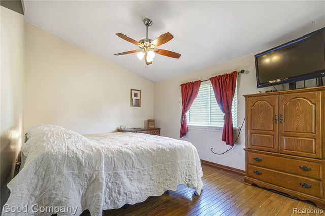 4620 Woodhull Drive, Clarkston, MI 48346