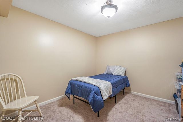 4620 Woodhull Drive, Clarkston, MI 48346