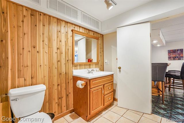4620 Woodhull Drive, Clarkston, MI 48346