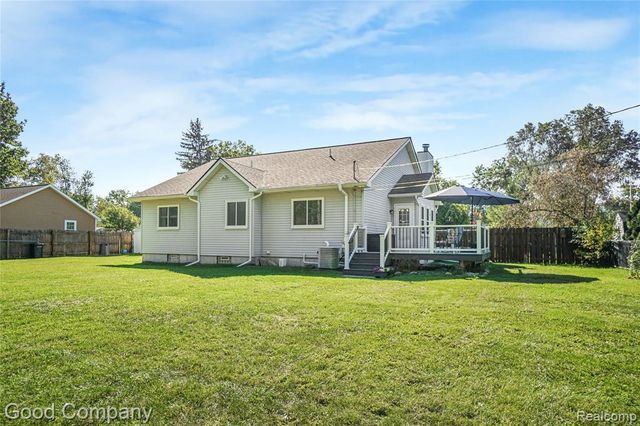 4620 Woodhull Drive, Clarkston, MI 48346