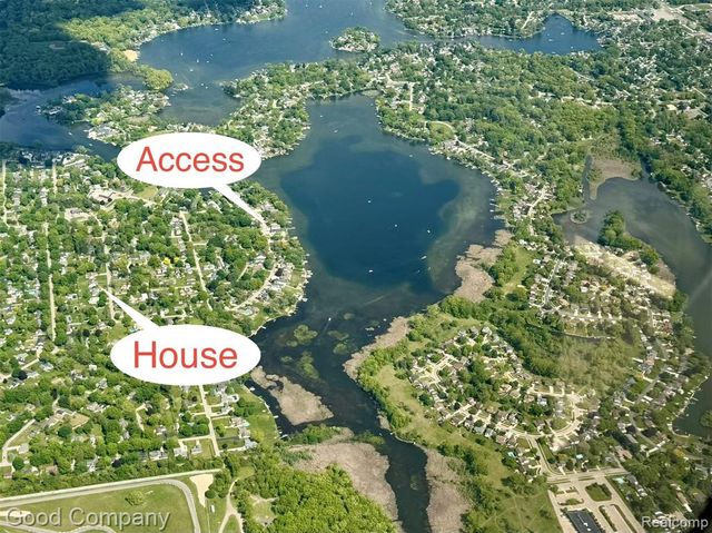 4620 Woodhull Drive, Clarkston, MI 48346