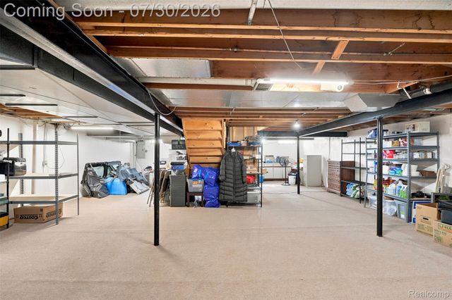 35379 Northmont Drive, Farmington Hills, MI 48331