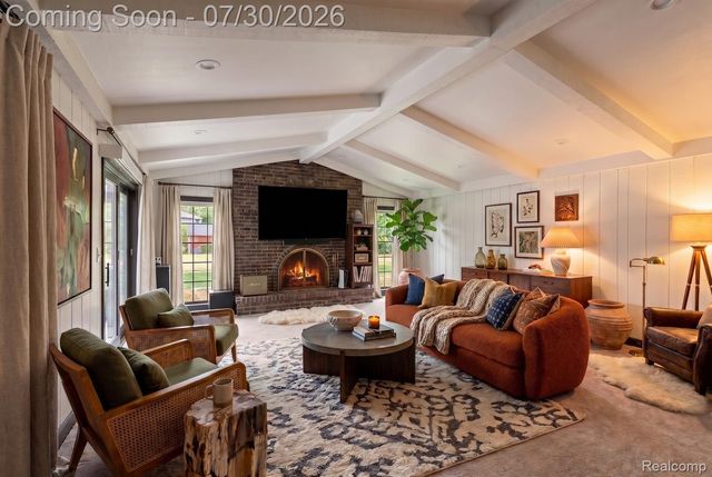 35379 Northmont Drive, Farmington Hills, MI 48331