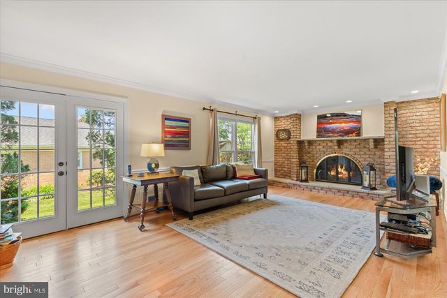 3800 RIDGELEA DR, Fairfax, VA 22031