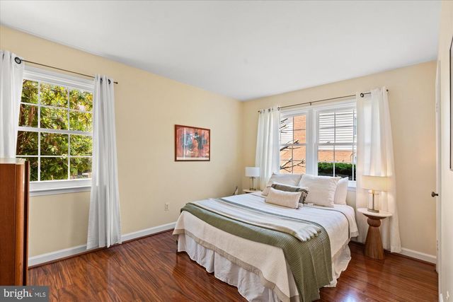 3800 RIDGELEA DR, Fairfax, VA 22031