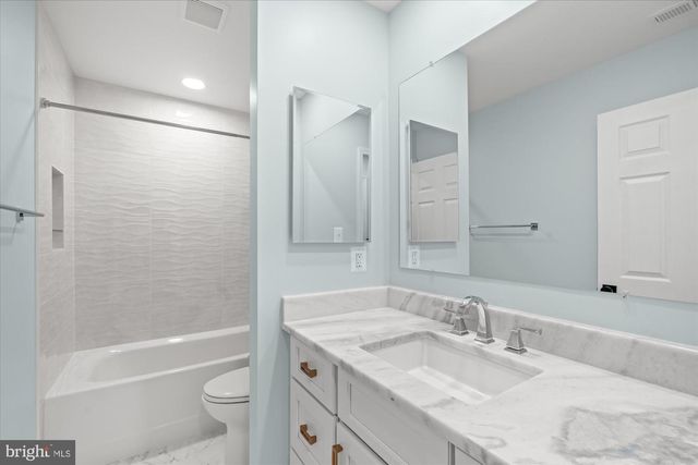 3800 RIDGELEA DR, Fairfax, VA 22031