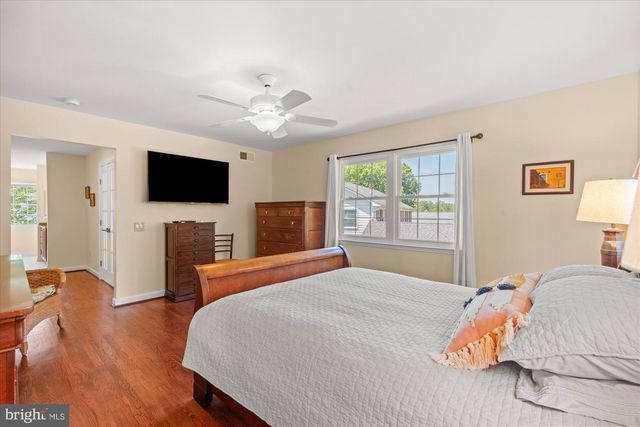 3800 RIDGELEA DR, Fairfax, VA 22031
