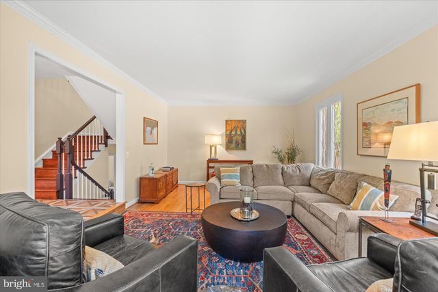 3800 RIDGELEA DR, Fairfax, VA 22031
