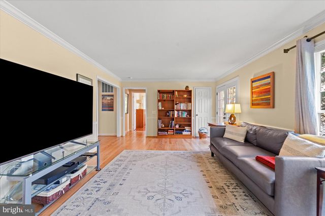 3800 RIDGELEA DR, Fairfax, VA 22031
