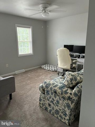 15 LIGHTHOUSE DR, Jonestown, PA 17038