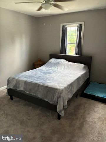 15 LIGHTHOUSE DR, Jonestown, PA 17038