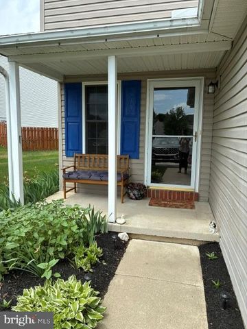15 LIGHTHOUSE DR, Jonestown, PA 17038