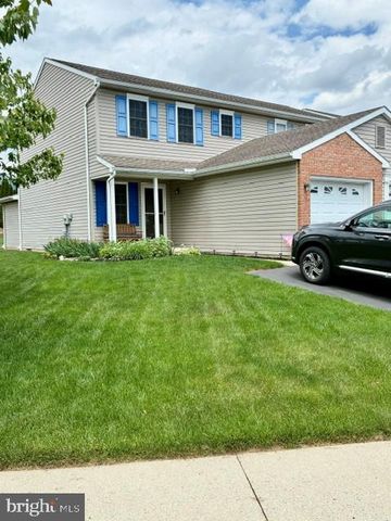 15 LIGHTHOUSE DR, Jonestown, PA 17038
