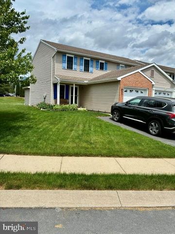 15 LIGHTHOUSE DR, Jonestown, PA 17038