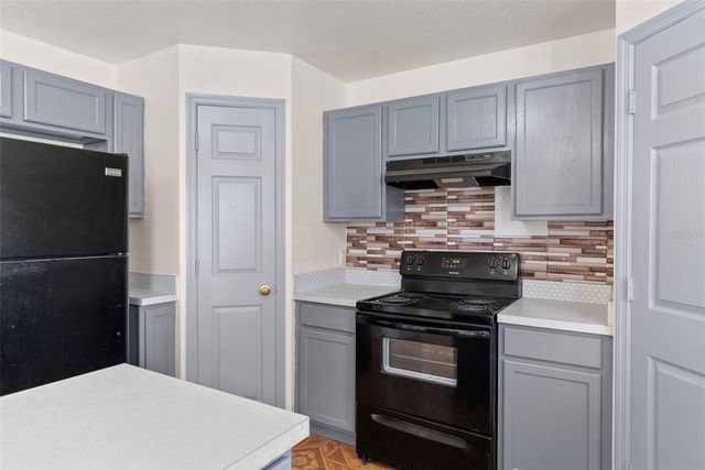 125 VISTA VIEW AVENUE, Eagle Lake, FL 33839