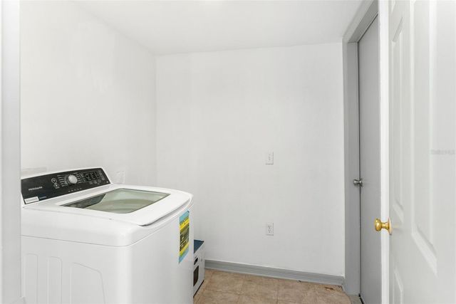 125 VISTA VIEW AVENUE, Eagle Lake, FL 33839