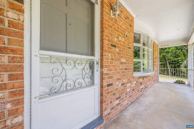 5662 LAUREL RIDGE RD, Ruckersville, VA 22968