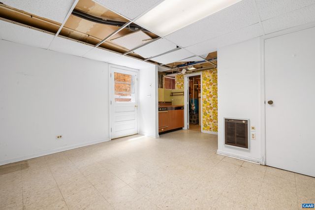 5662 LAUREL RIDGE RD, Ruckersville, VA 22968